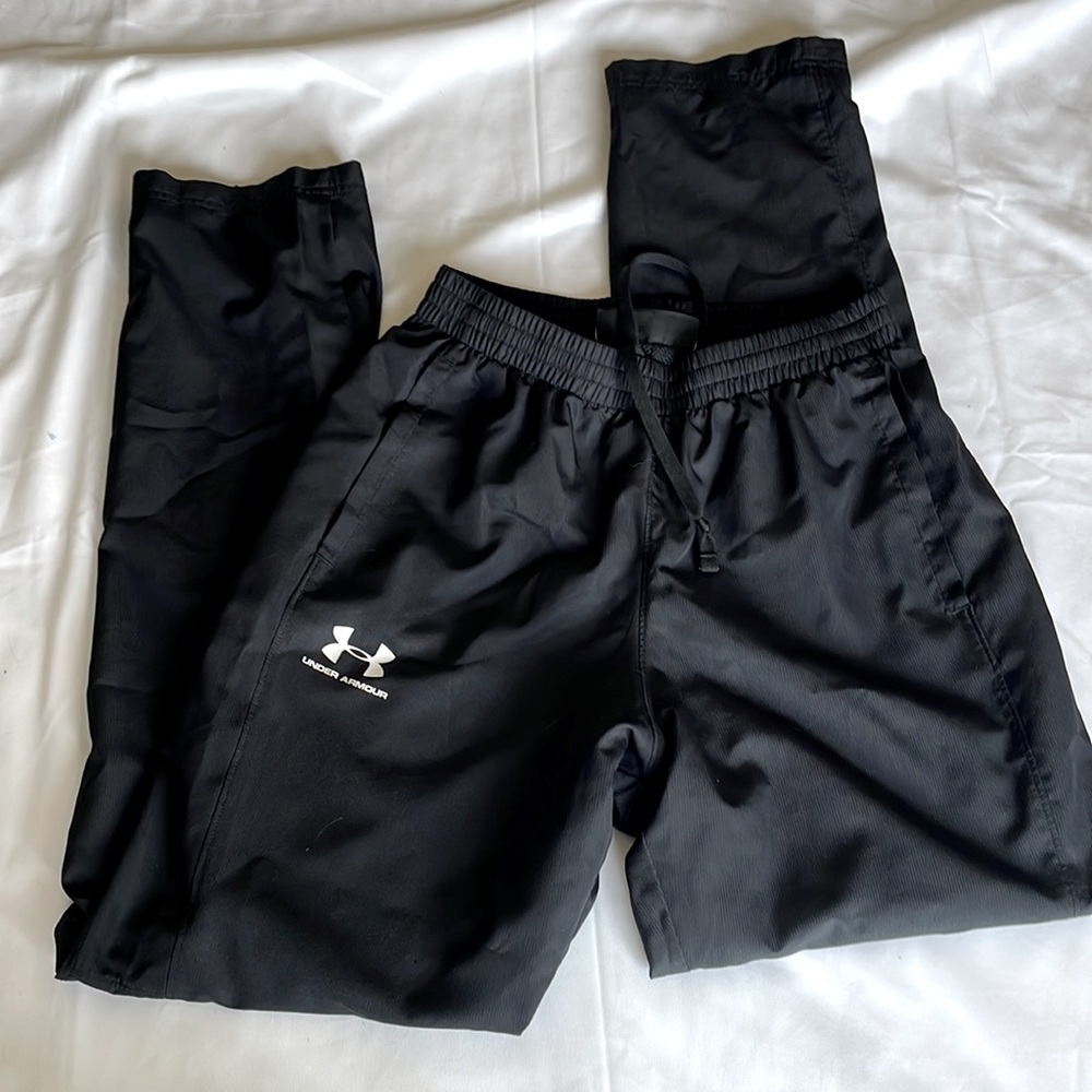 Mens Under Armour Wind-Pants Sz. S